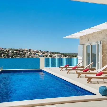 Villa Seaside Luxury With A Swimming Pool Zatoglav, - 11685