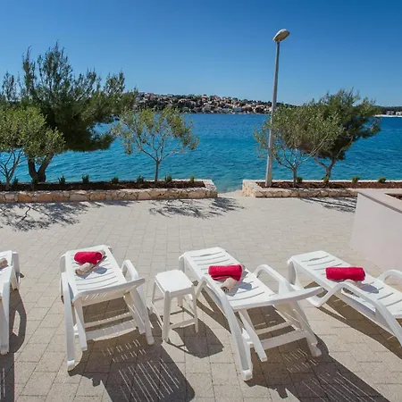 빌라 Seaside Luxury With A Swimming Pool Zatoglav, - 11685 로고즈니차