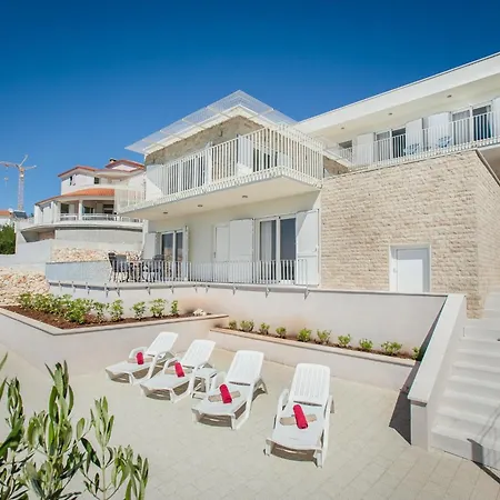 Seaside Luxury With A Swimming Pool Zatoglav, - 11685 Rogoznica (Sibenik-Knin)