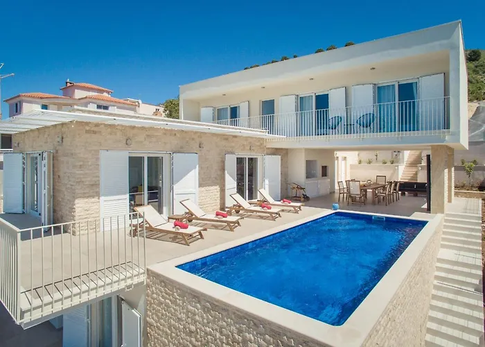 Seaside Luxury With A Swimming Pool Zatoglav, - 11685 * Rogoznica (Sibenik-Knin)