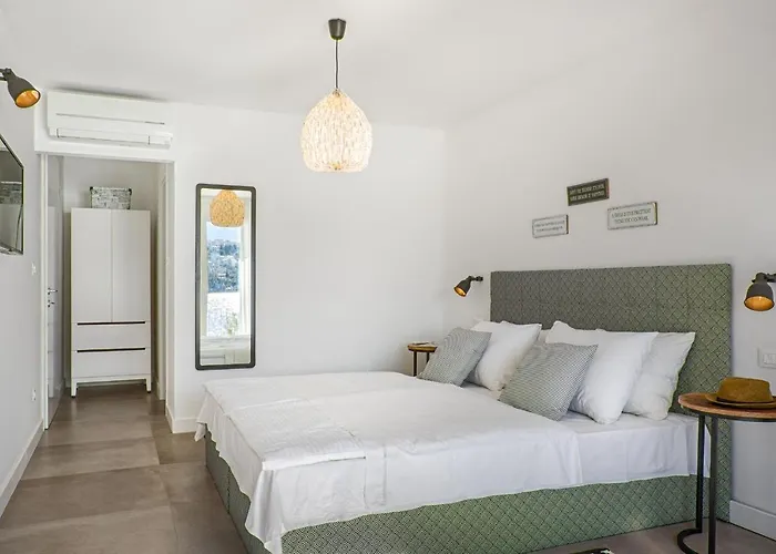 Seaside Luxury With A Swimming Pool Zatoglav, - 11685 Villa Rogoznica (Sibenik-Knin)