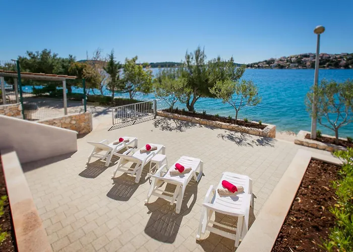 Seaside Luxury With A Swimming Pool Zatoglav, - 11685 * Rogoznica (Sibenik-Knin)